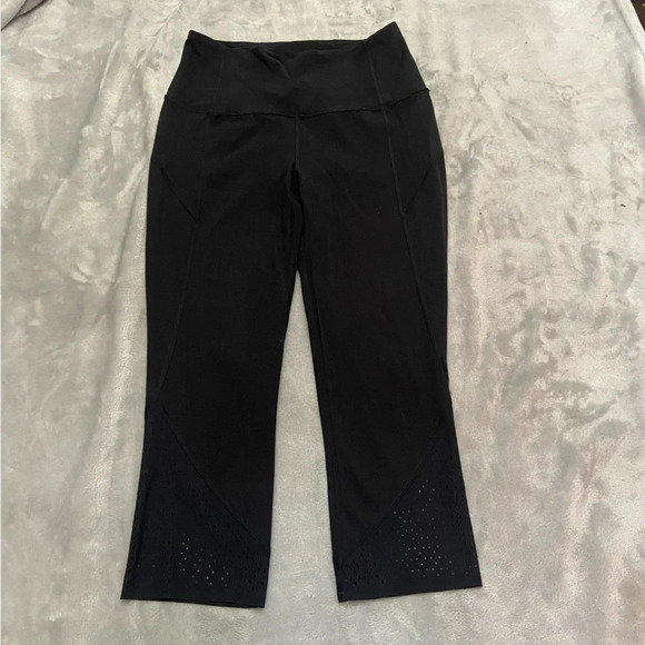 Lululemon Anew Crop (21") Black 21276 - Picture 7 of 16